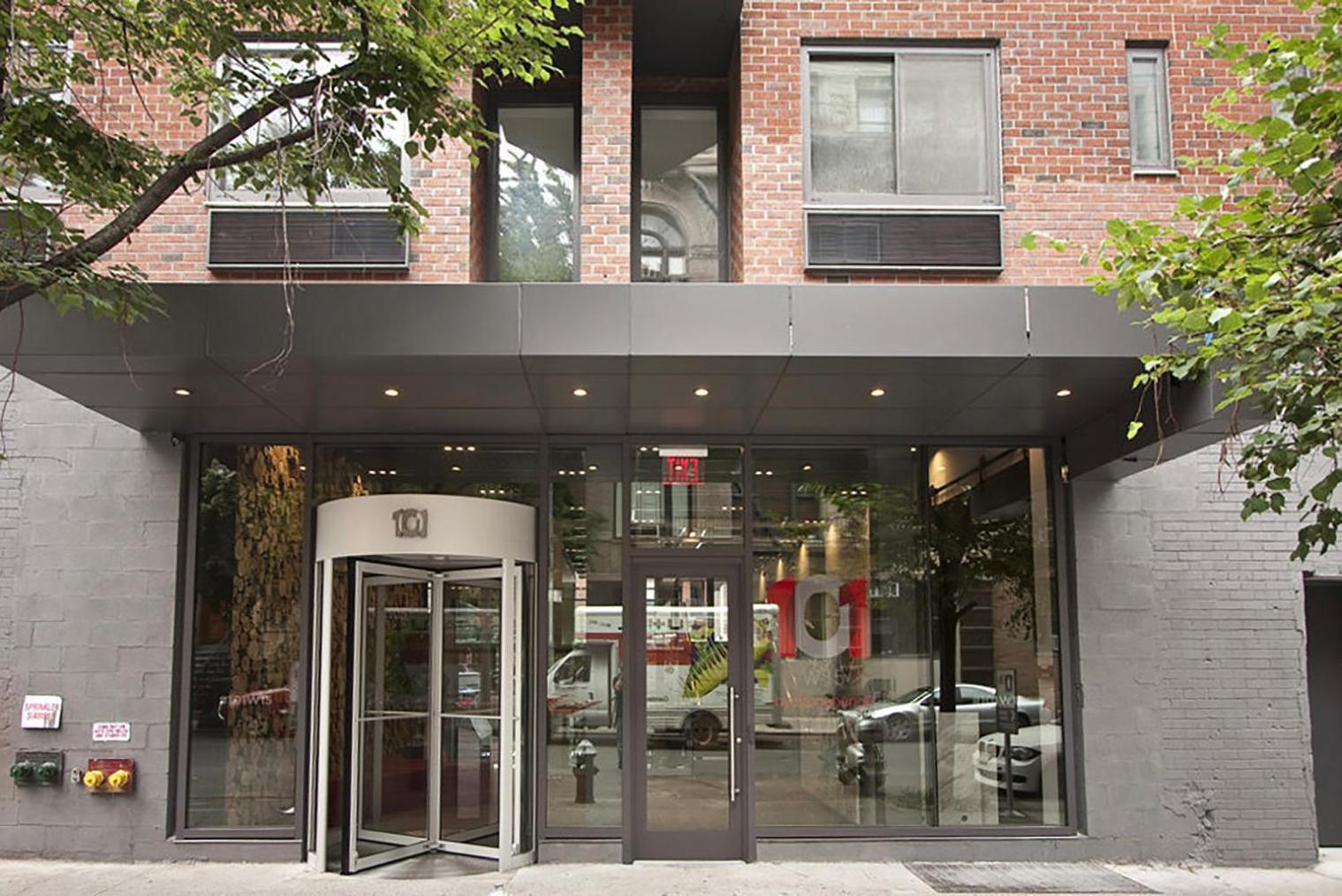 Chelsea 1br W Gym Balcony Doorman Nyc-33